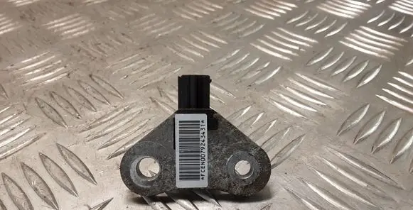 Nissan Qashqai Airbag deployment crash/impact sensor