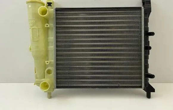 Fiat Uno Coolant radiator VAL883811