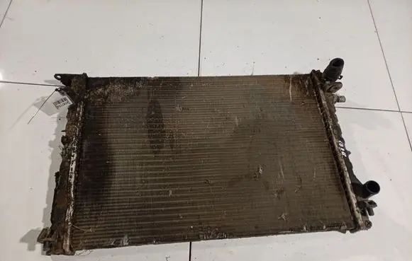 Renault Laguna I Coolant radiator 