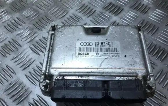 Audi A6 S6 C5 4B Engine control unit/module 8e0907401m 0281011255