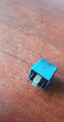 BMW 5 E39 Other relay 8364581