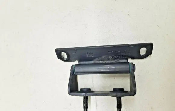 Volvo XC90 Tailgate/trunk/boot hinge 9483797
