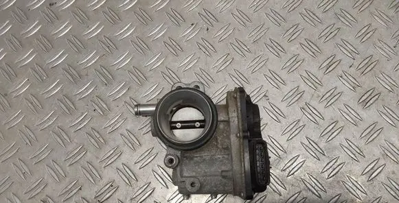 Toyota Yaris Throttle valve 2203023010