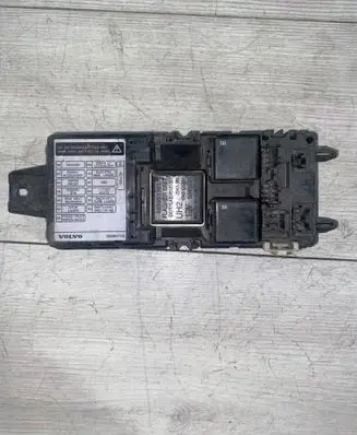 Volvo S40, V40 Fuse box set 30889703