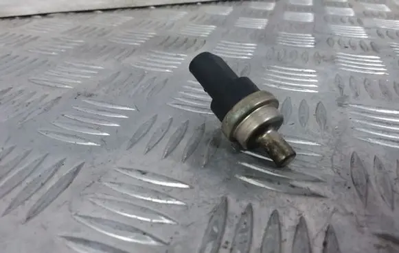 Volkswagen Touran I Fuel temperature sensor 269416