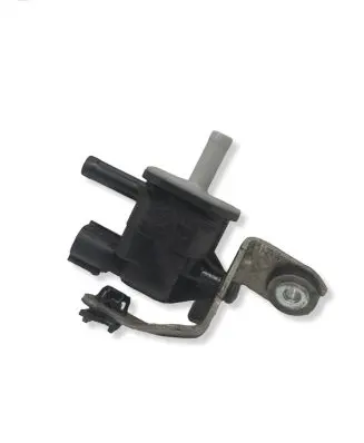 Toyota RAV 4 (XA40) Turbo solenoid valve 9091012276 1362007010 130131