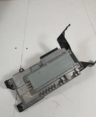Audi A4 S4 B9 Sound amplifier 8W0035465