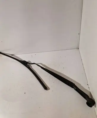 Hyundai i20 (GB IB) Front wiper blade arm W65919 AL231