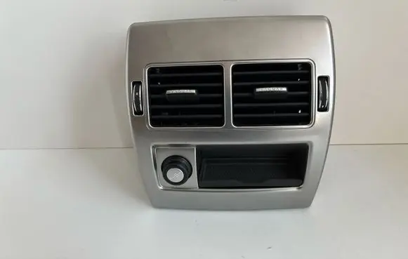 Jaguar XF X250 Rear air vent grill AX2367846A