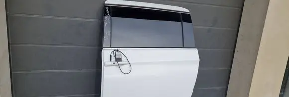 Rear door