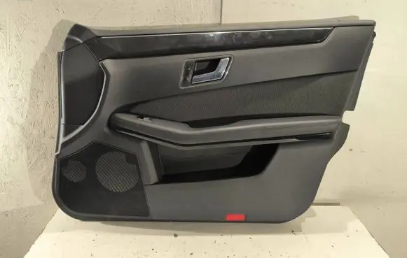 Mercedes-Benz E W212 Front door card panel trim A2127270448