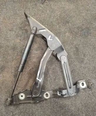 Audi TT Mk1 Engine bonnet/hood hinges 8N0823359 8N0823301 LZ9Y