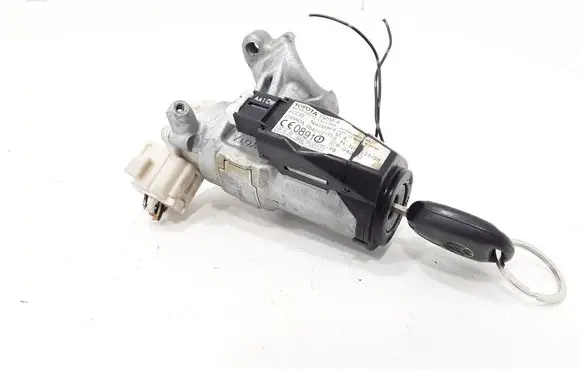 Toyota Yaris Ignition lock