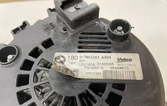 BMW 1 E81 E87 Generator/alternator 7802261AI04 S14AN08 2543461C
