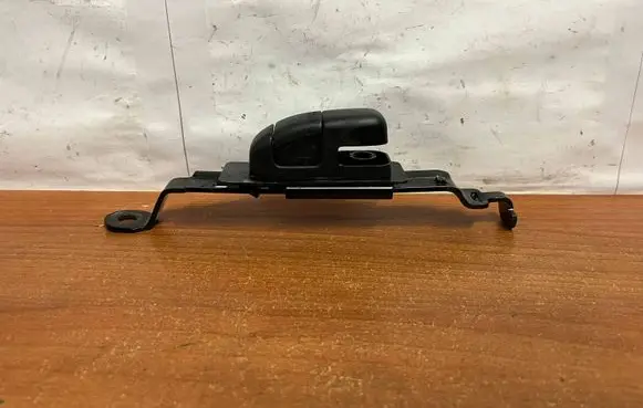 Ford Ranger Seat belt adjustment rail BH0560027