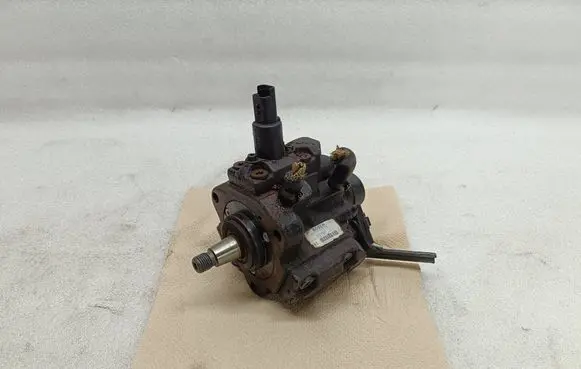 Peugeot 607 Fuel injection high pressure pump 0445010021 605274