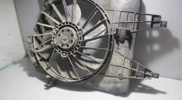 Renault Kangoo II Air conditioning (A/C) fan (condenser) 
