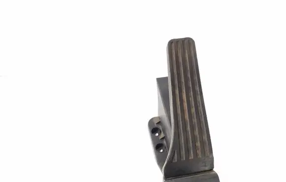 Mercedes-Benz C W204 Accelerator throttle pedal A2043000004