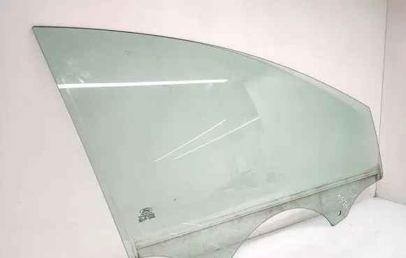 Ford Focus Front door window glass four-door BM51A21410A 43R000929 DOT39AS2M34