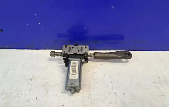 Porsche Cayenne (92A) Seat adjustment motor 984686105