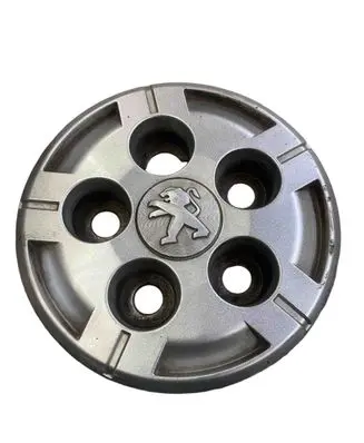 Peugeot Boxer R20 wheel hub/cap/trim 