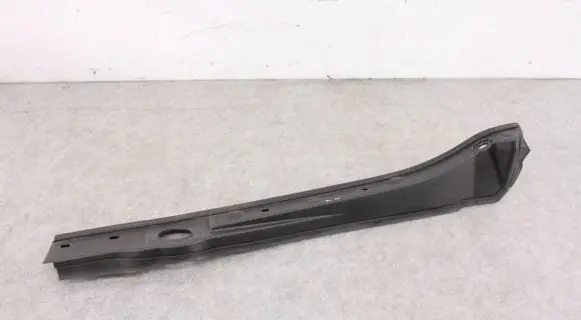 BMW M4 G82 G83 Fender end trim 7486826 51767486826