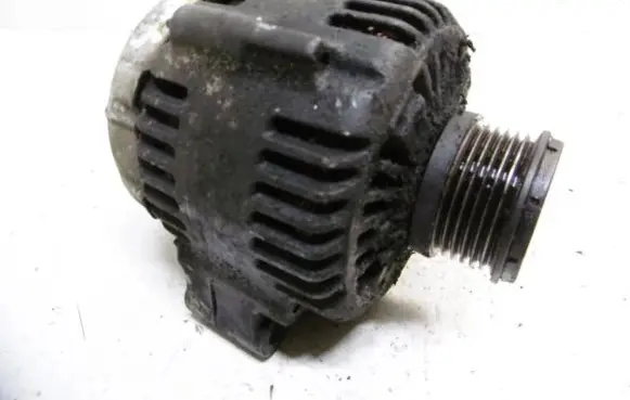 Volvo S40, V40 Generator/alternator TN102211-0500