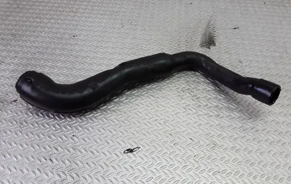 Mercedes-Benz C W203 Breather/breather pipe/hose A6110160681