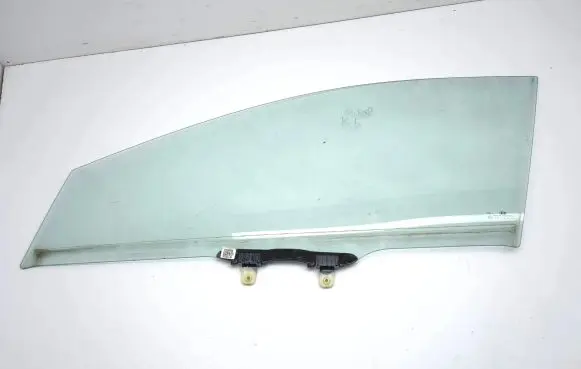 Hyundai i20 (BC3 BI3) Front door window glass four-door