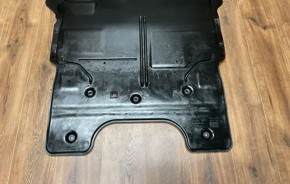 Volkswagen T-Cross Engine splash shield/under tray 2Q0825236 2Q0825236G 2Q0825236H
