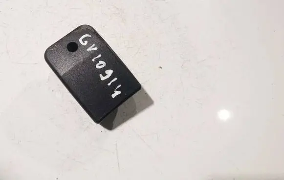 Renault Scenic I Middle seatbelt buckle (rear) 9301082