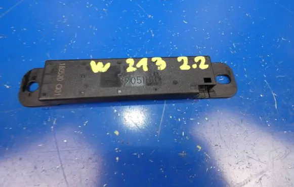 Mercedes-Benz E W213 Interior comfort aerial antenna A2139051100