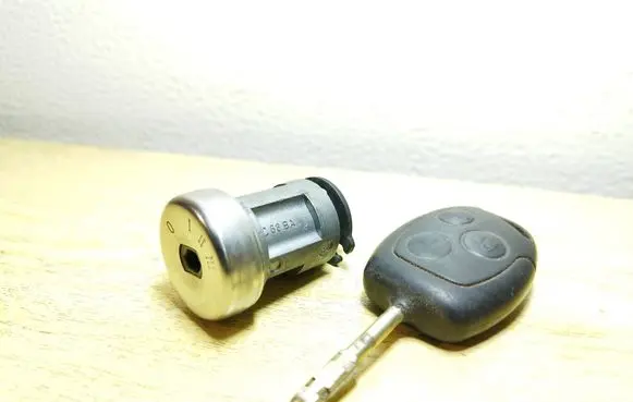 Ford Focus Ignition lock Q68BA