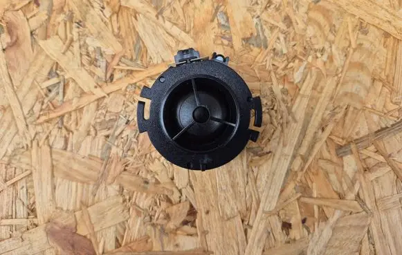 Audi A5 8T 8F Front door high frequency speaker 8T0035399 Q11433540
