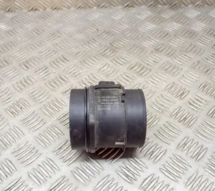 Hyundai ix35 Mass air flow meter 9021050001 281642F000
