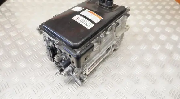 Toyota Prius (XW50) Voltage converter inverter G920047260