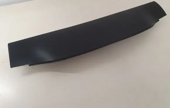 Mini Cooper Countryman R60 Tailgate trim 9801414