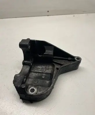 BMW 3 E90 E91 Power steering pump mounting bracket 7794455