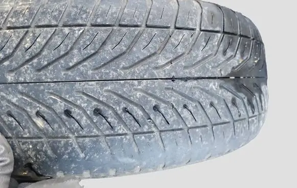 Toyota Corolla Verso E121 R15 spare wheel