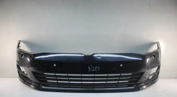 Volkswagen Golf VII Front bumper