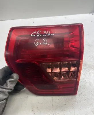 Citroen C5 Tailgate rear/tail lights 9671811380