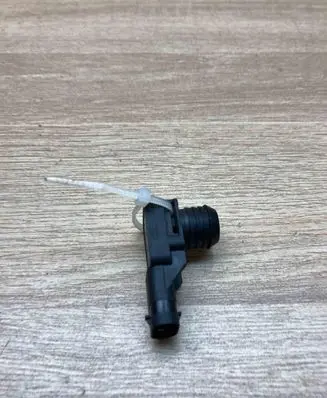 Mercedes-Benz E W212 Air pressure sensor A0065422518 0261230261