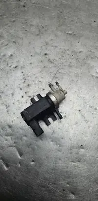 Audi A3 S3 8L Turbo solenoid valve 1j0906627