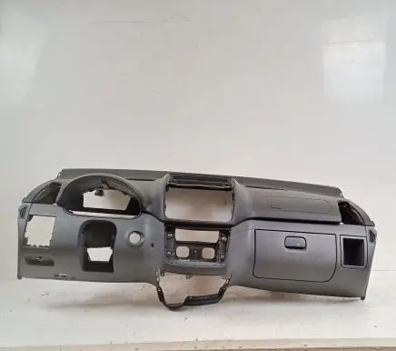 Mercedes-Benz Vito Viano W639 Dashboard A6396800287 NCV2P0081307