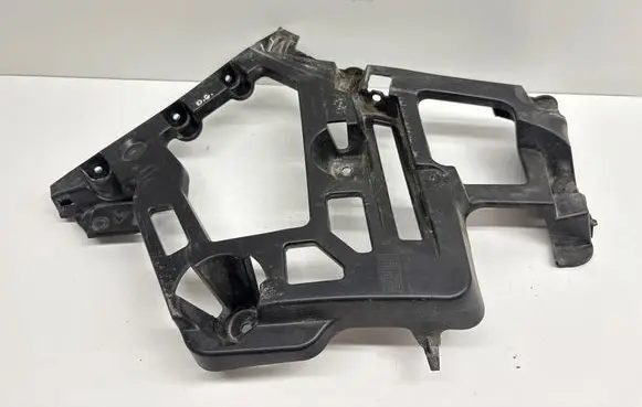Peugeot 508 Rear bumper mounting bracket 9686699780