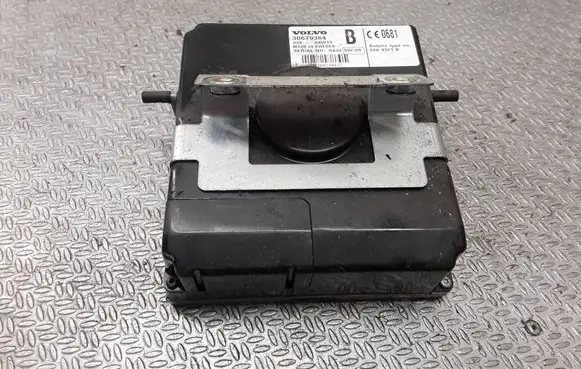 Volvo XC90 Phone control unit/module 30679364 2204321B