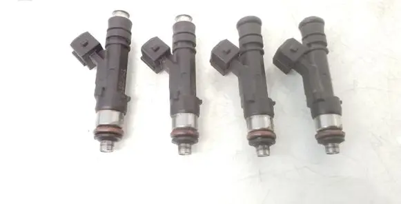 Opel Astra H Fuel injectors set 0280158501