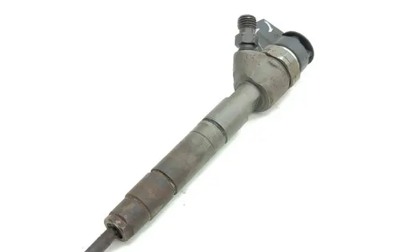 Mercedes-Benz B W245 Fuel injector 0445110167 A6400700787
