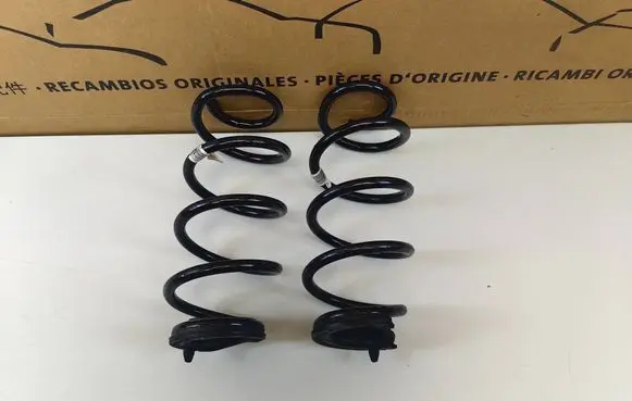 Mini One - Cooper F56 F55 Rear coil spring 6852467