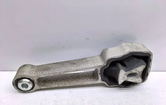 Volvo V60 Engine mount bracket 30680474